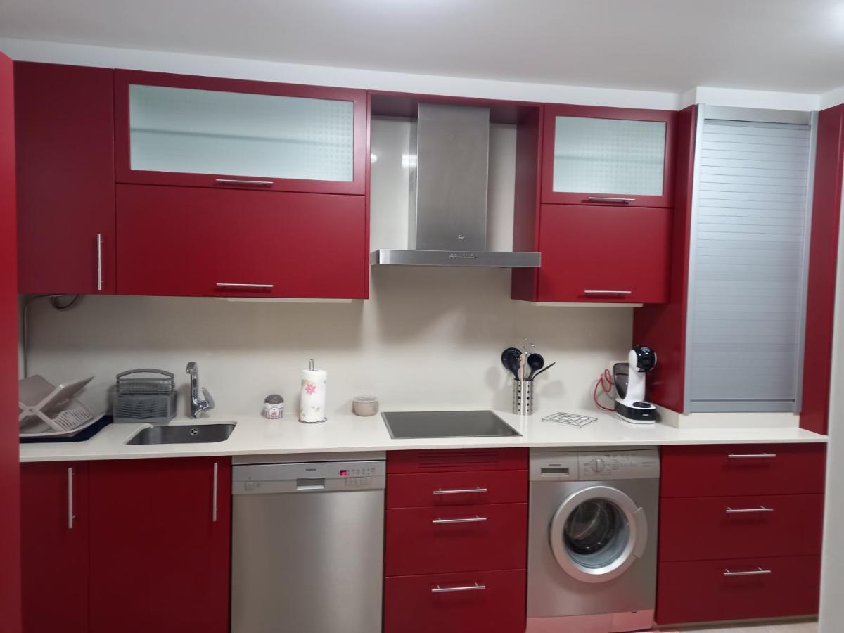 Apartamento A 350 Metros De La Playa Pobra Do Caraminal Exterior foto